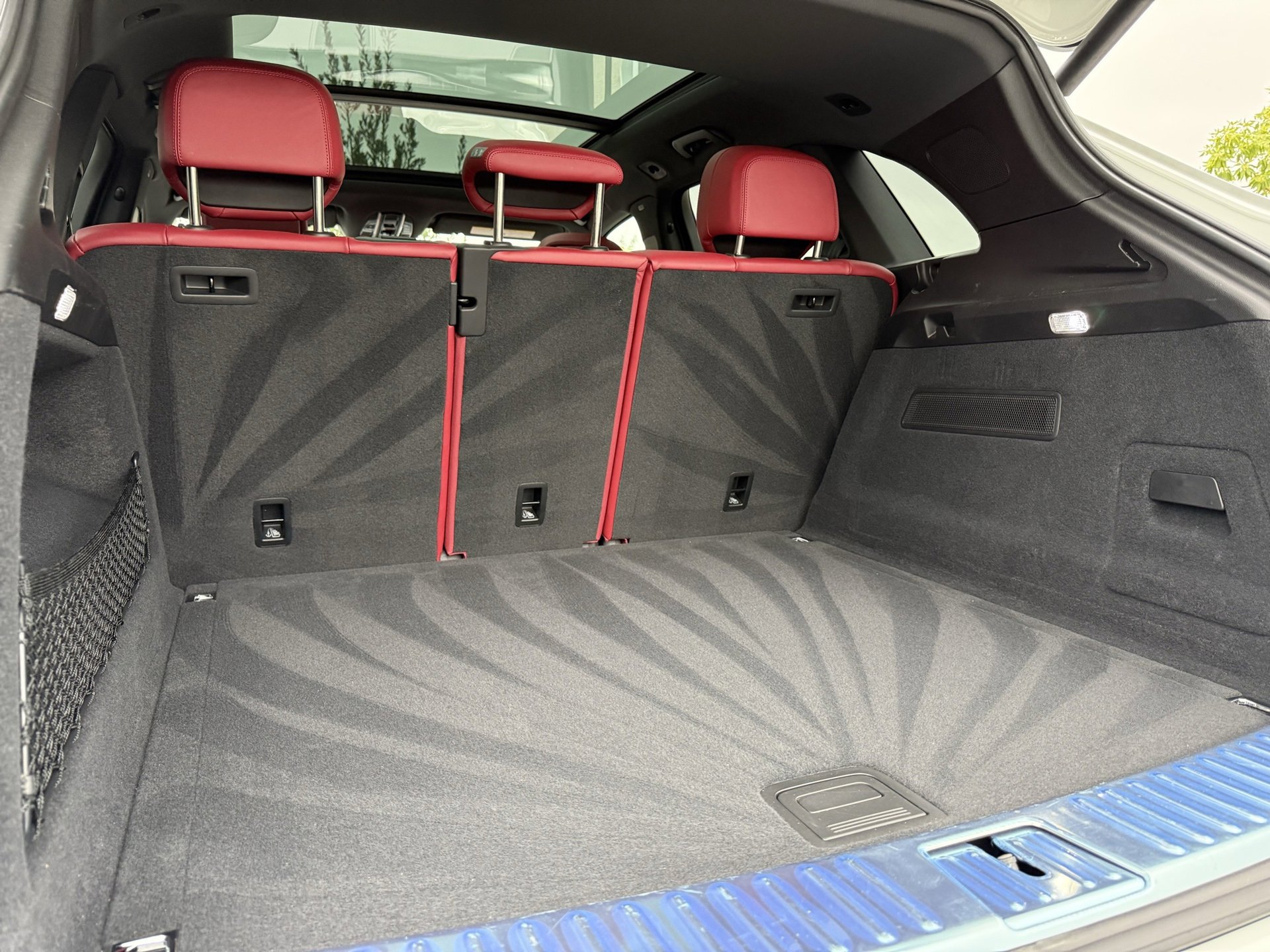 Used 2023 Porsche Cayenne image 33