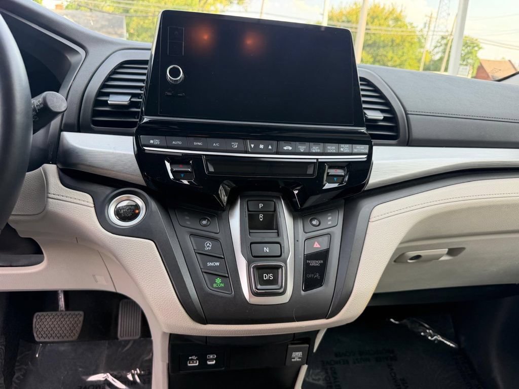 Used 2025 Honda Odyssey EX-L image 37