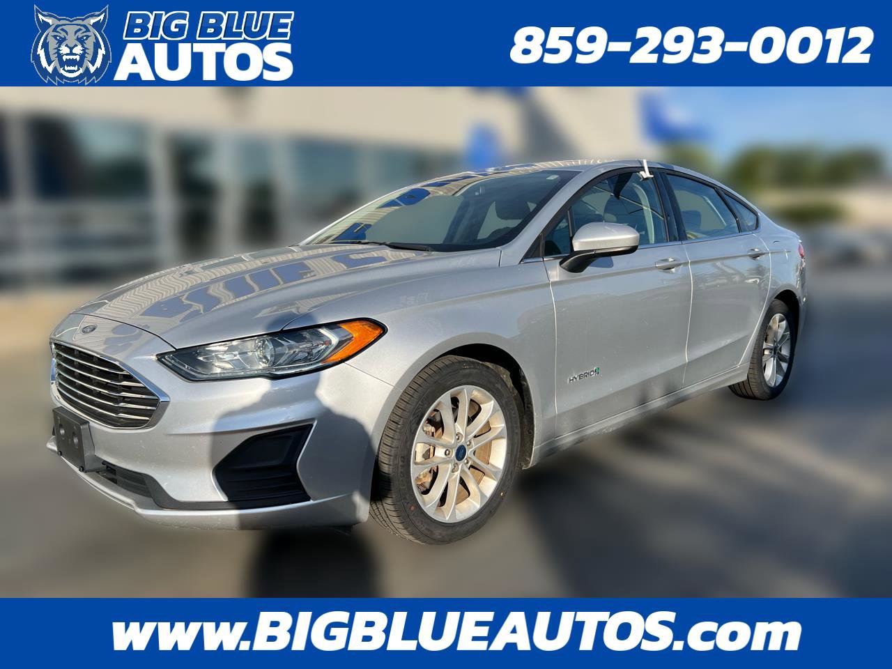 Used 2019 Ford Fusion SE image 1