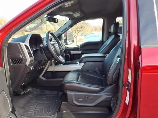 Used 2020 Ford F250 Lariat w/ Lariat Value Package image 4