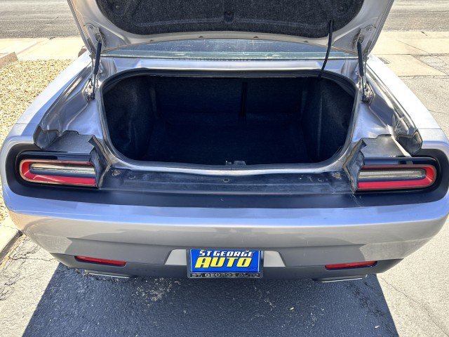 Used 2016 Dodge Challenger SXT w/ Super Sport Group (SS/T) image 14