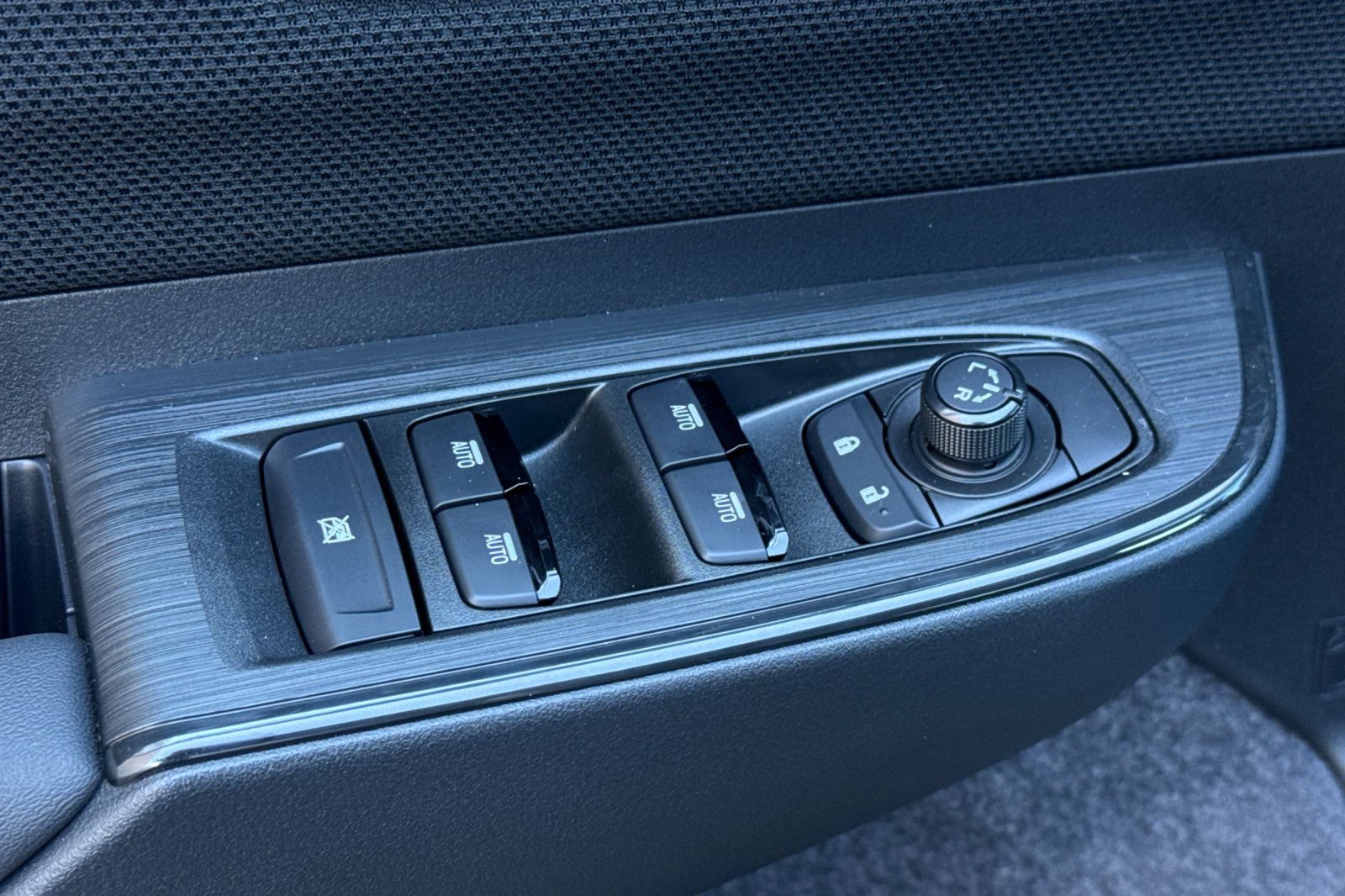 New 2026 Subaru Outback Limited AWD/4WD image 13