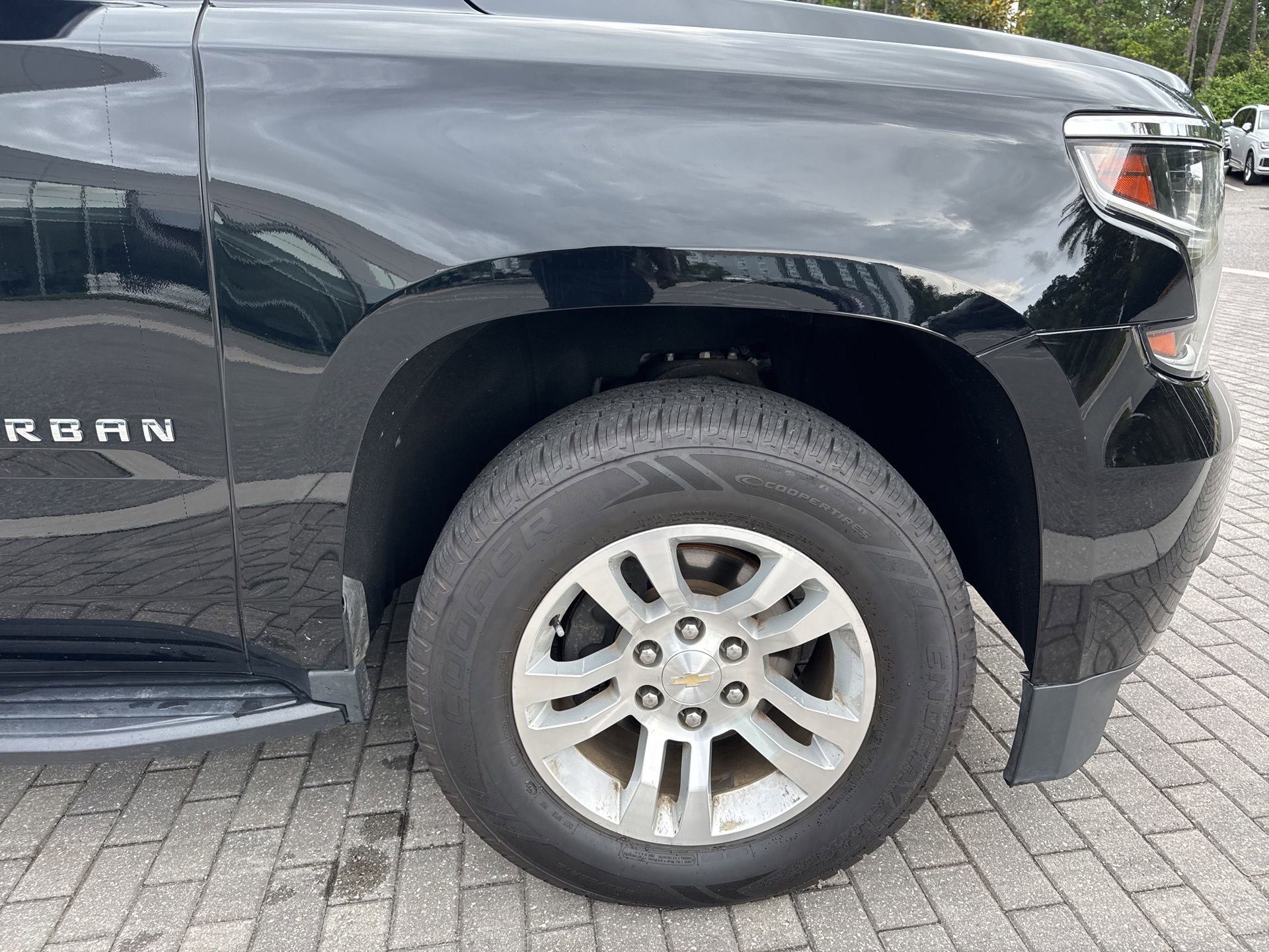 Used 2020 Chevrolet Suburban LS w/ Max Trailering Package AWD/4WD image 6