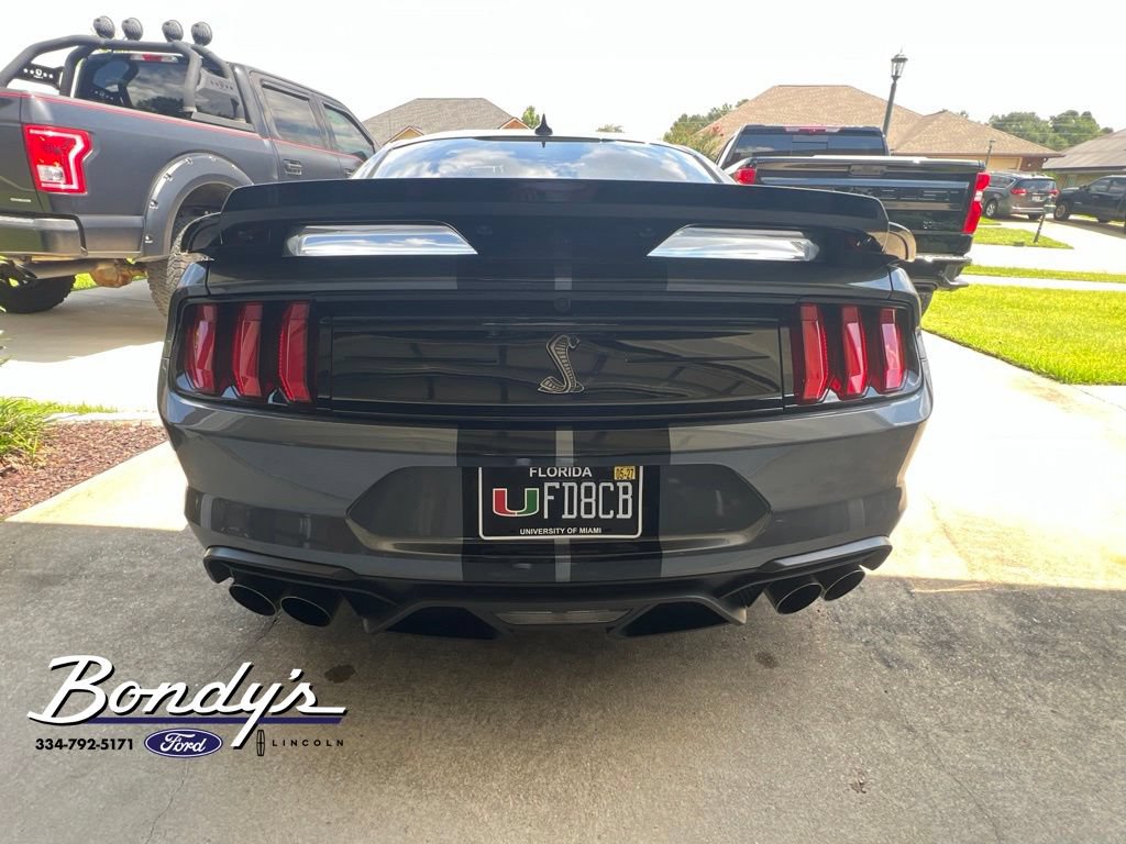 Used 2021 Ford Mustang Shelby GT500 w/ Technology Package RWD image 4