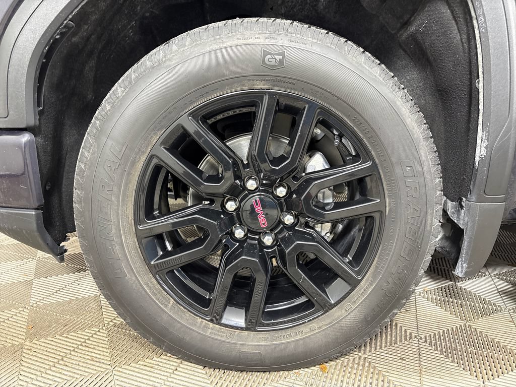 Used 2024 GMC Sierra 1500 Elevation AWD/4WD image 14