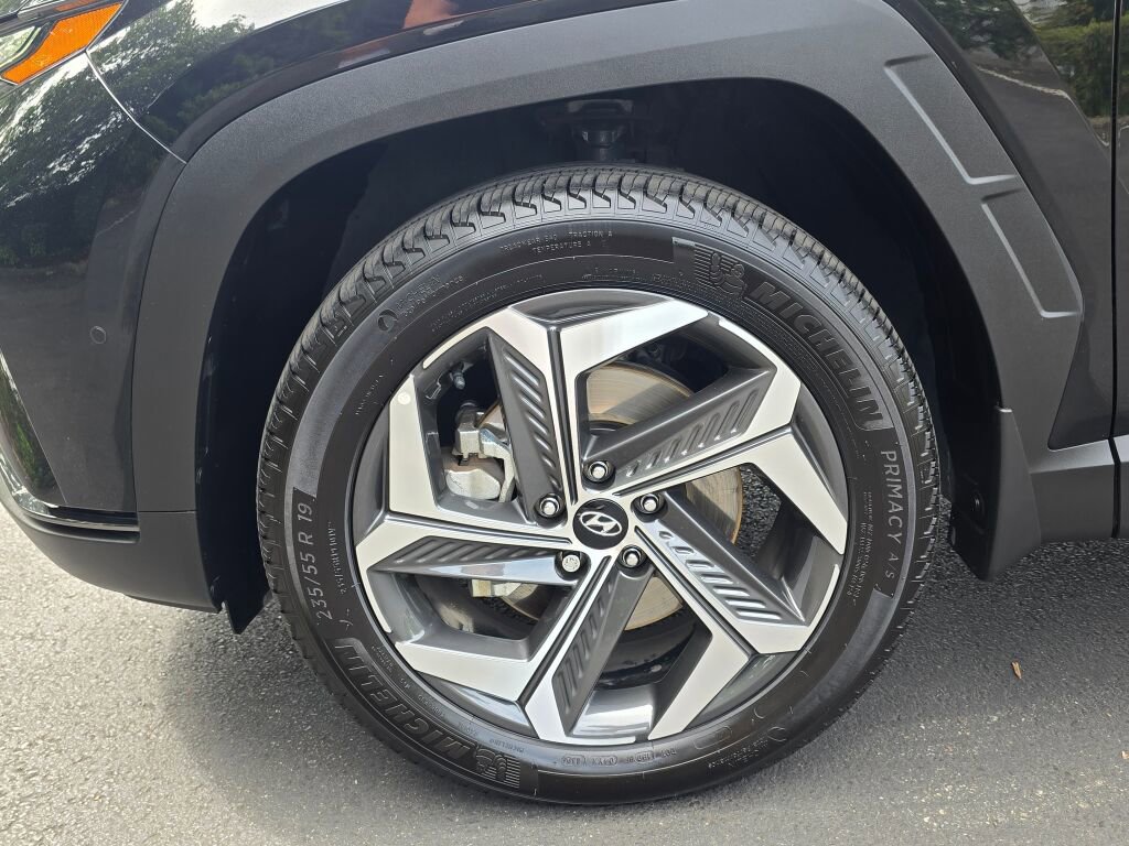 Used 2024 Hyundai Tucson Limited image 11