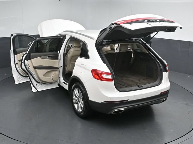 Used 2018 Lincoln MKX Premiere AWD/4WD image 56