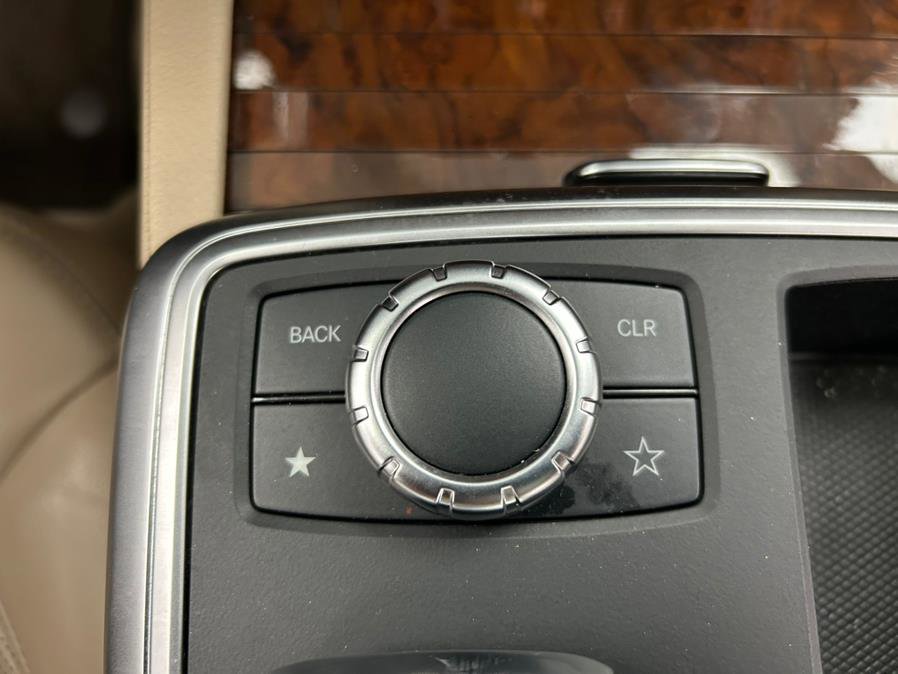 Used 2014 Mercedes-Benz ML 550 4MATIC image 49