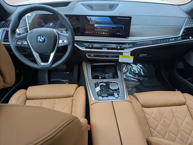 New 2026 BMW X5 xDrive50e w/ Climate Comfort Package AWD/4WD image 16
