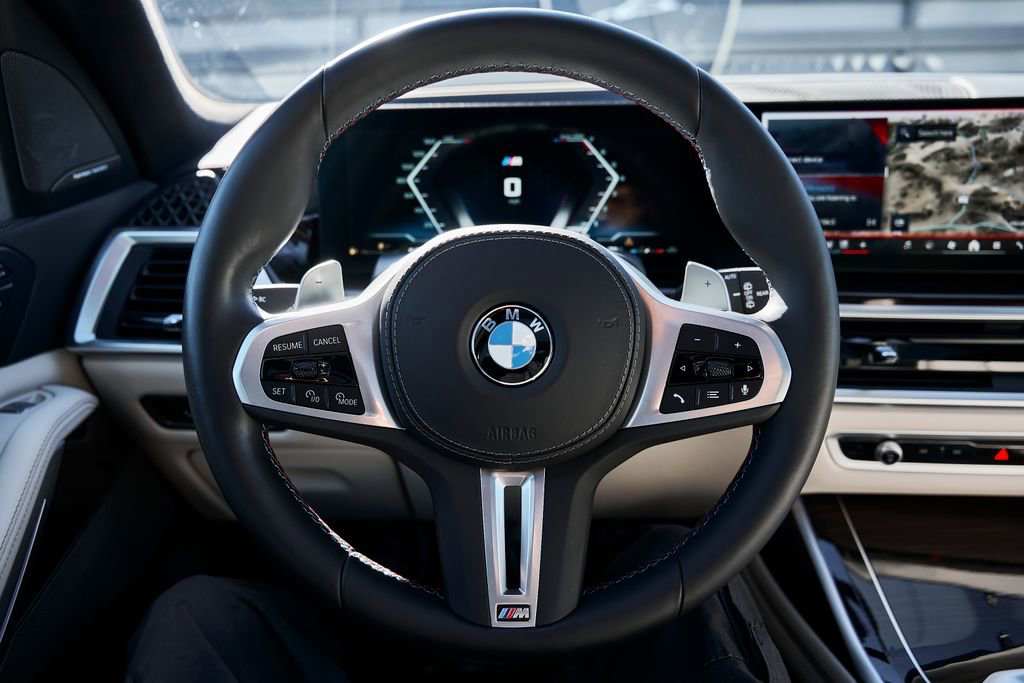 Used 2024 BMW X7 M60i w/ Executive Package AWD/4WD image 65