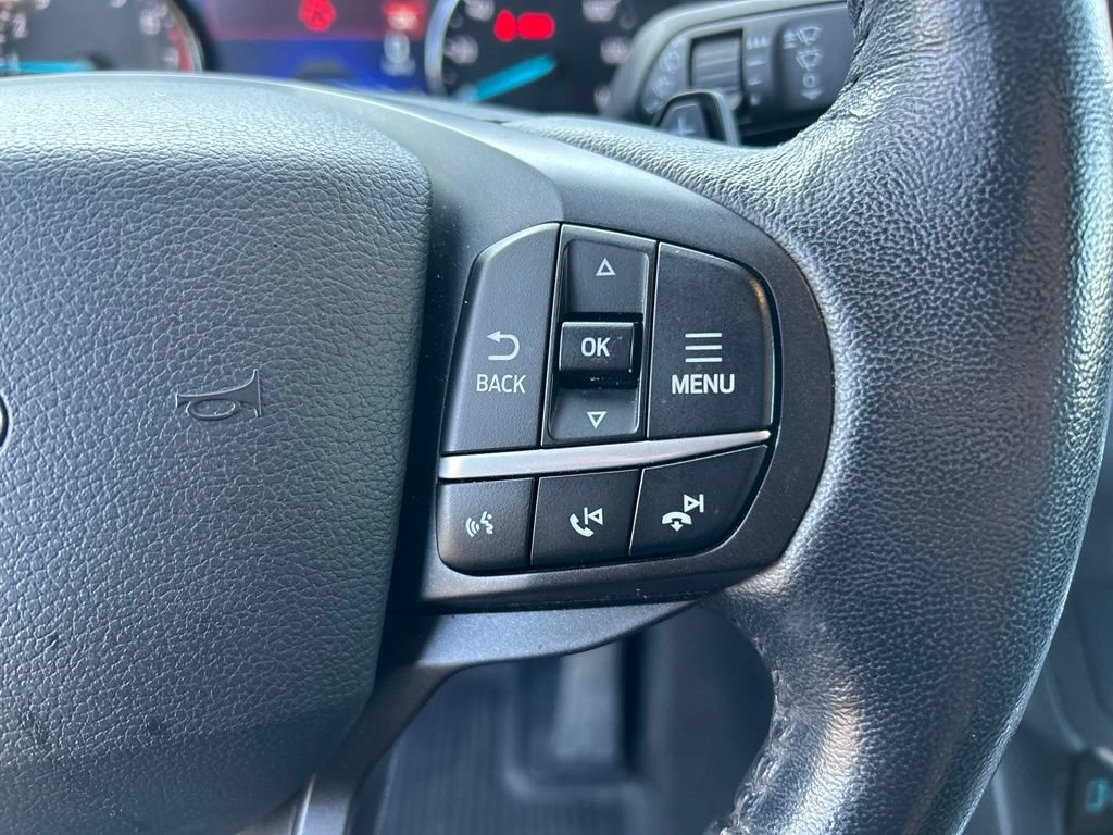 Used 2020 Ford Explorer XLT w/ Equipment Group 202A AWD/4WD image 13