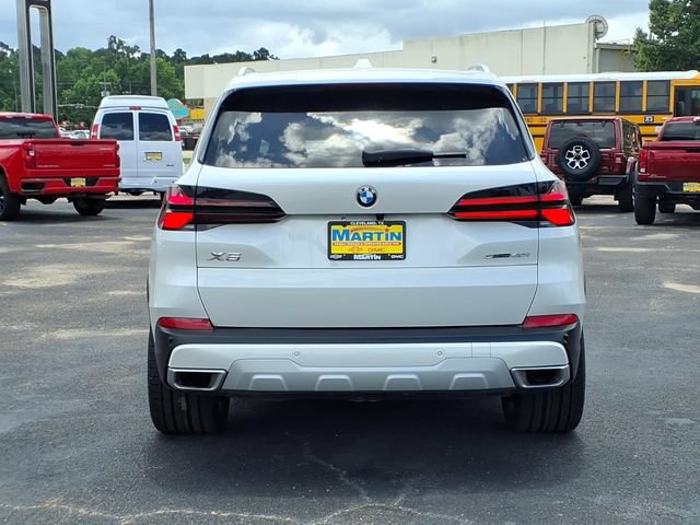 Used 2025 BMW X5 sDrive40i w/ Premium Package RWD image 6