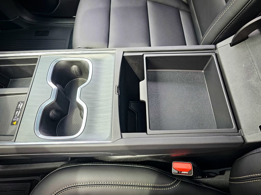 New 2026 GMC Acadia Elevation image 29