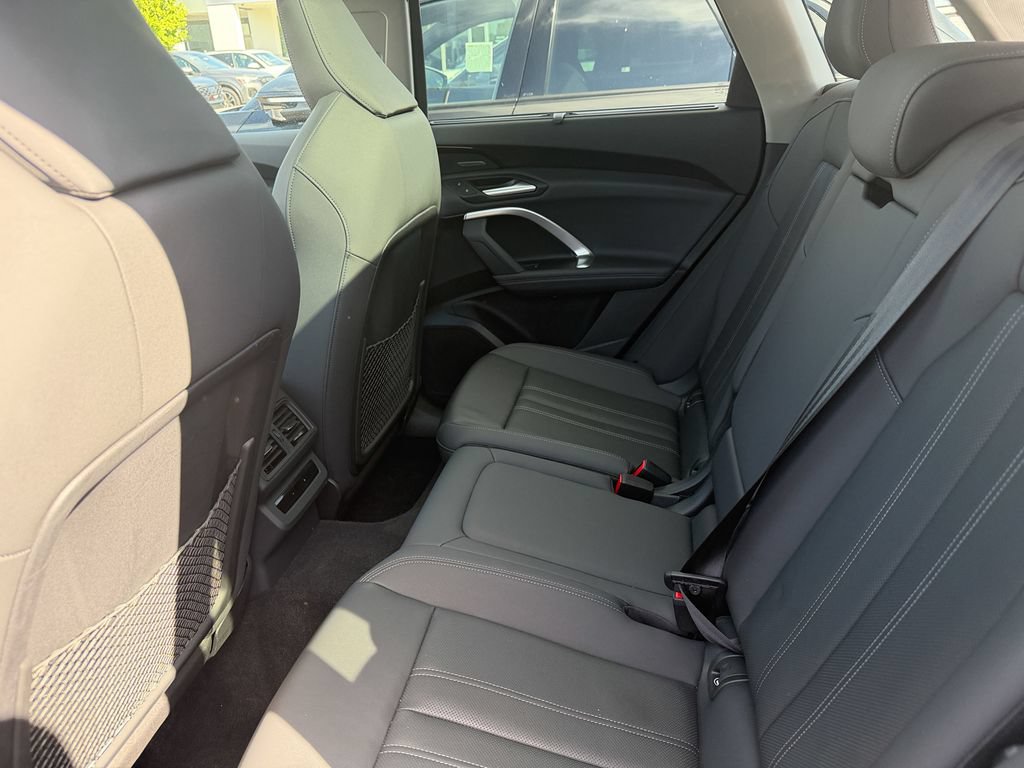 Used 2025 Audi Q5 Premium Plus AWD/4WD image 27