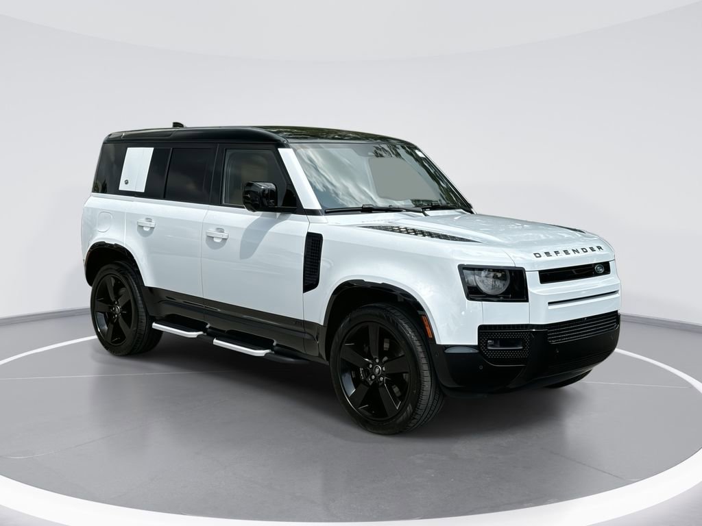 Used 2023 Land Rover Defender 110 V8 AWD/4WD image 1
