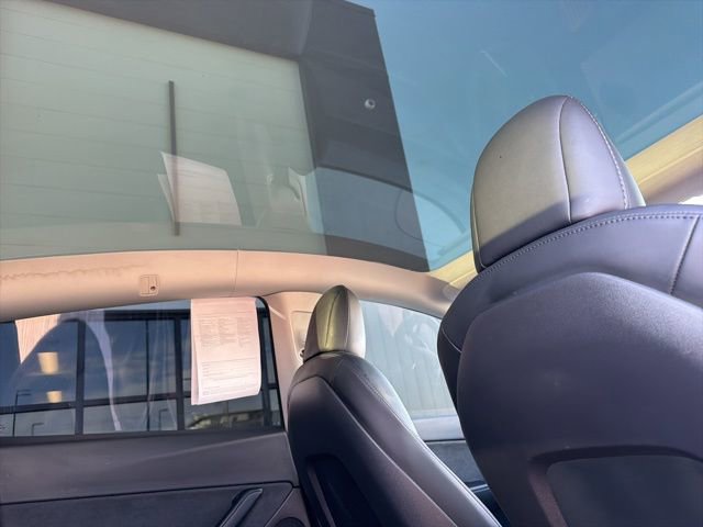 Used 2021 Tesla Model Y Long Range image 16