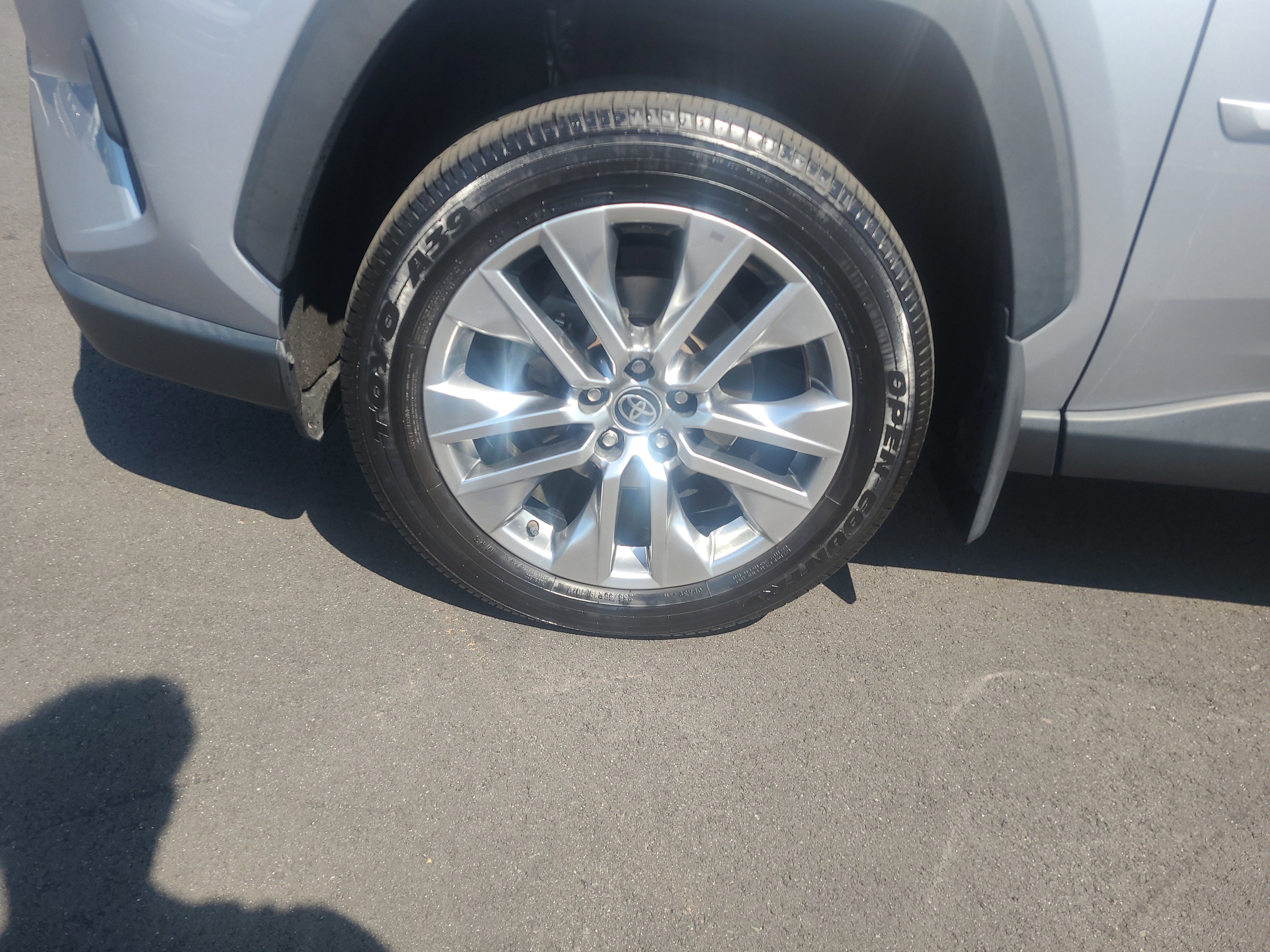 Certified 2023 Toyota RAV4 XLE Premium AWD/4WD image 9