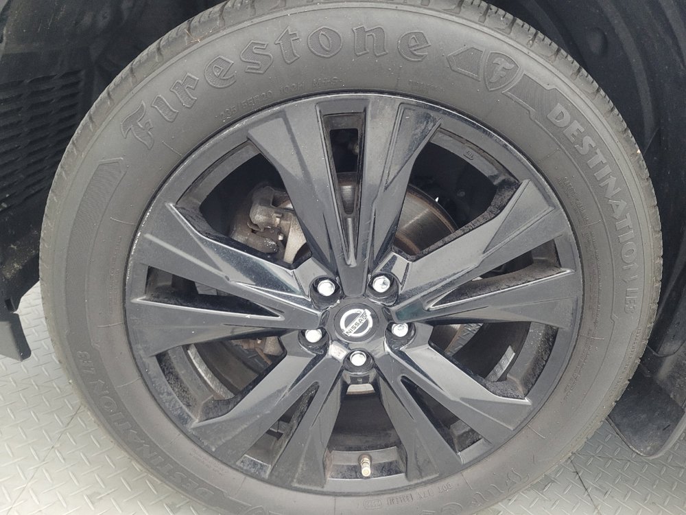 Used 2018 Nissan Pathfinder SL w/ Midnight Edition Package AWD/4WD image 31