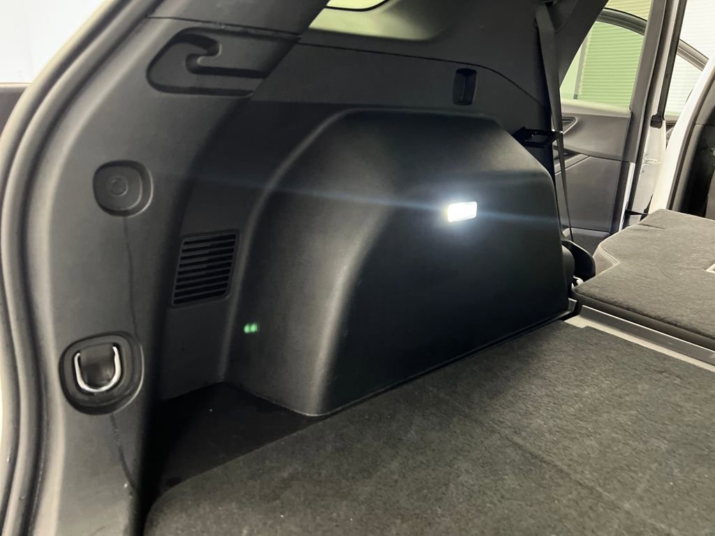 Used 2025 Chevrolet Equinox LT image 32