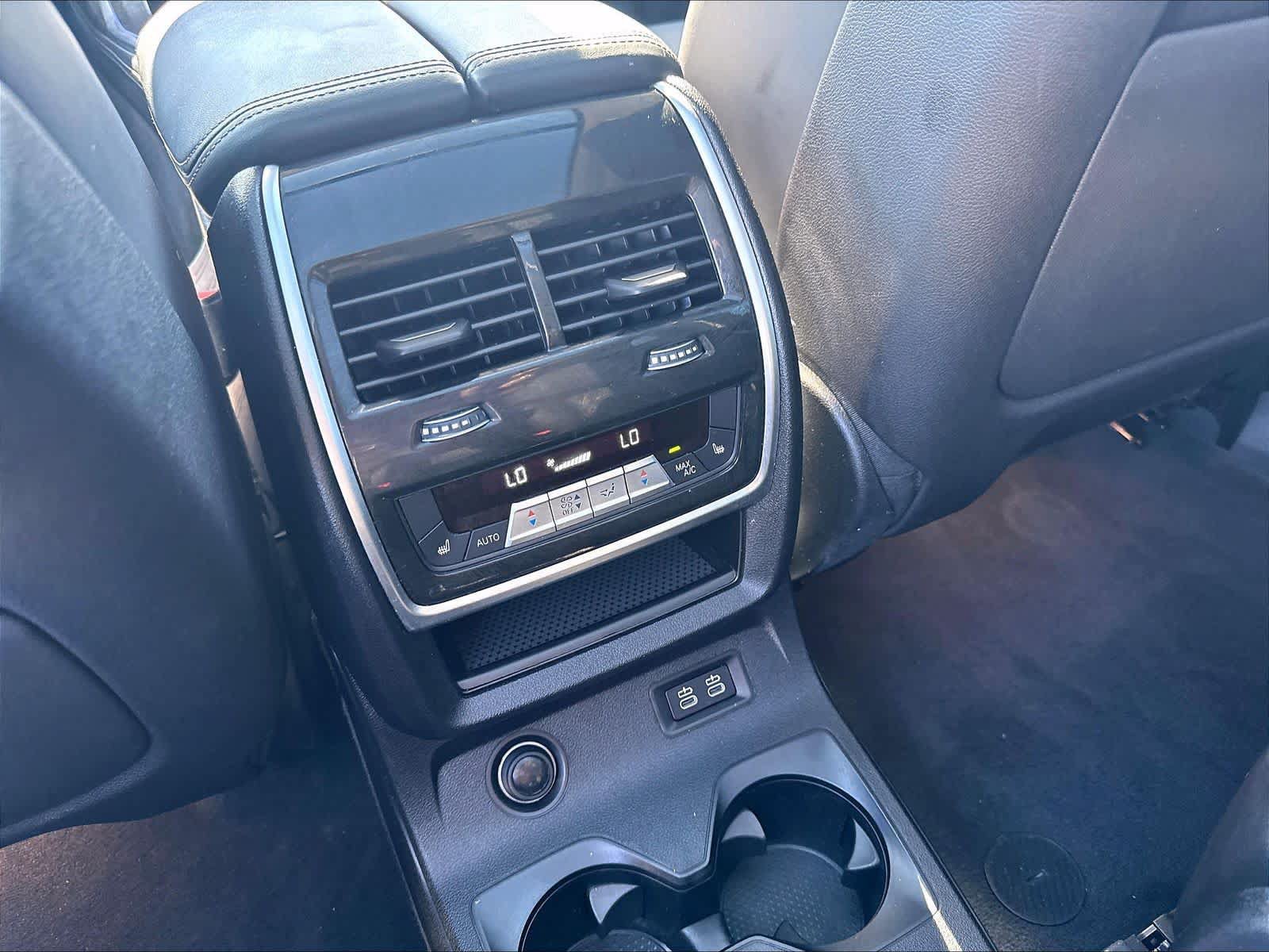 Certified 2024 BMW X7 xDrive40i AWD/4WD image 13