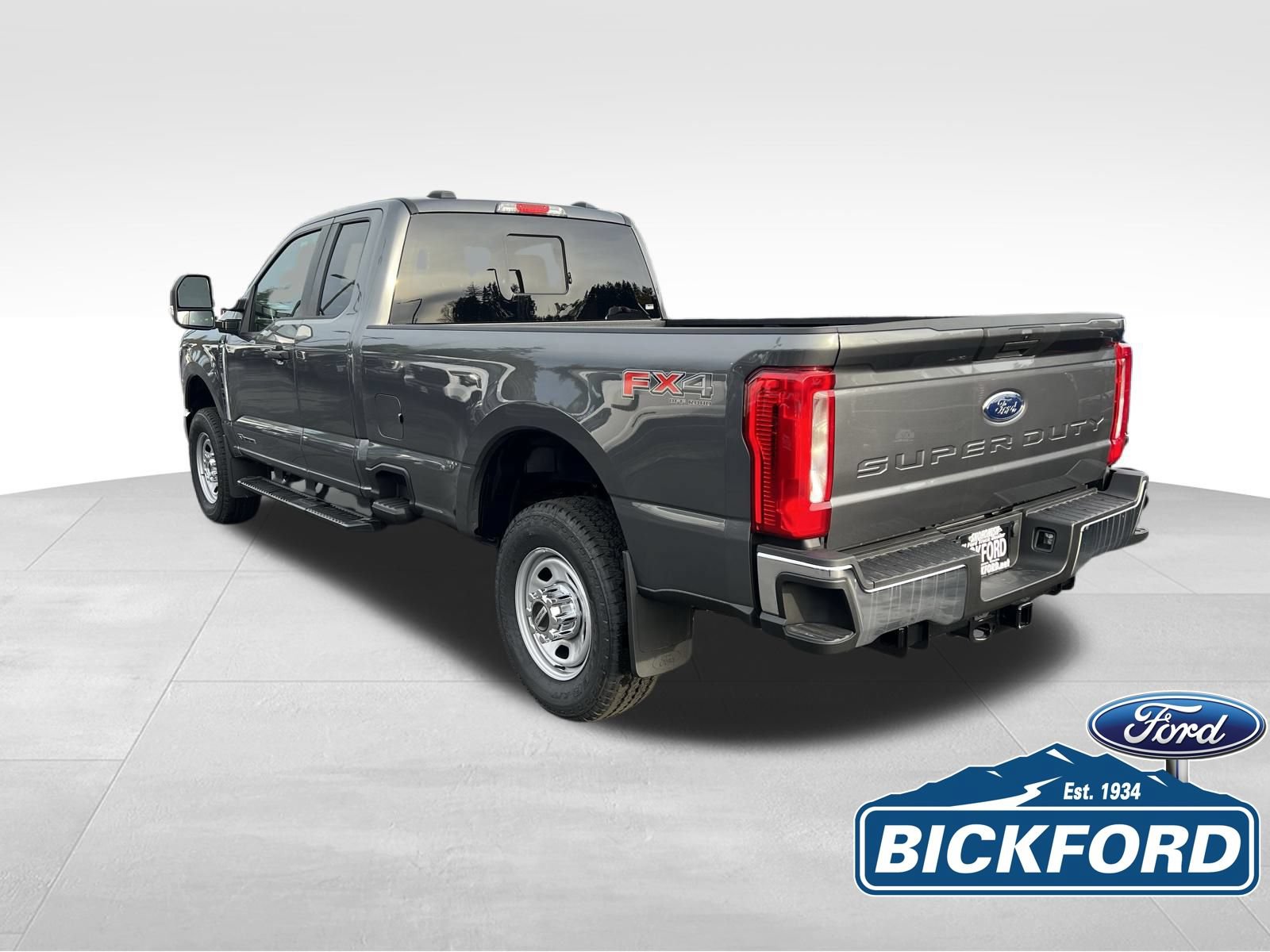 New 2026 Ford F350 XL w/ FX4 Off-Road Package AWD/4WD image 7