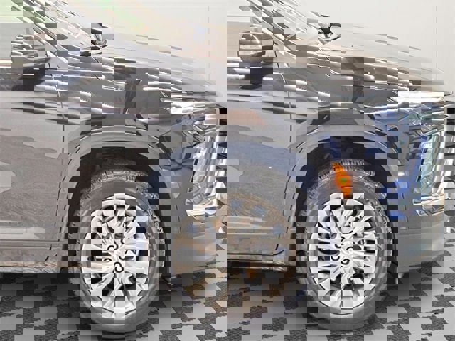 Certified 2025 Buick Enclave Preferred image 6