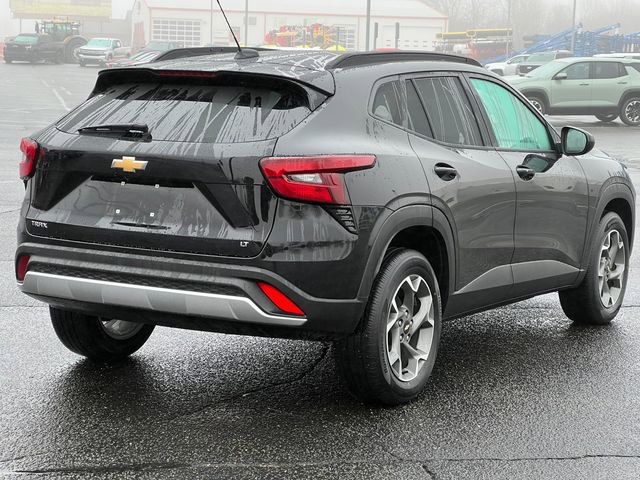 Used 2024 Chevrolet Trax LT w/ LT Convenience Package image 40