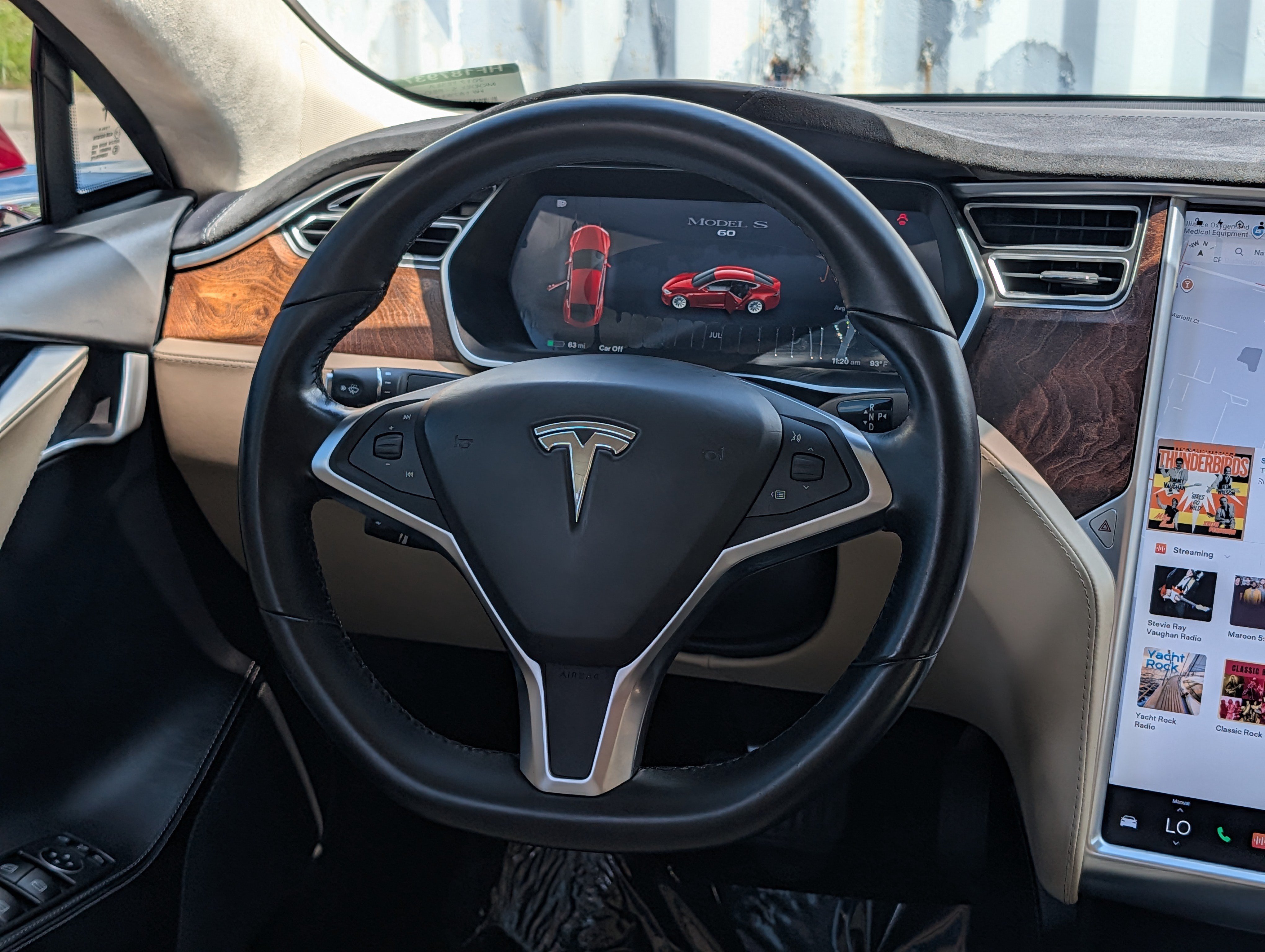 Used 2017 Tesla Model S 60 RWD image 16
