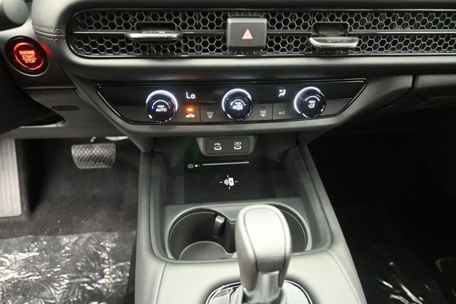 New 2027 Honda HR-V LX image 3