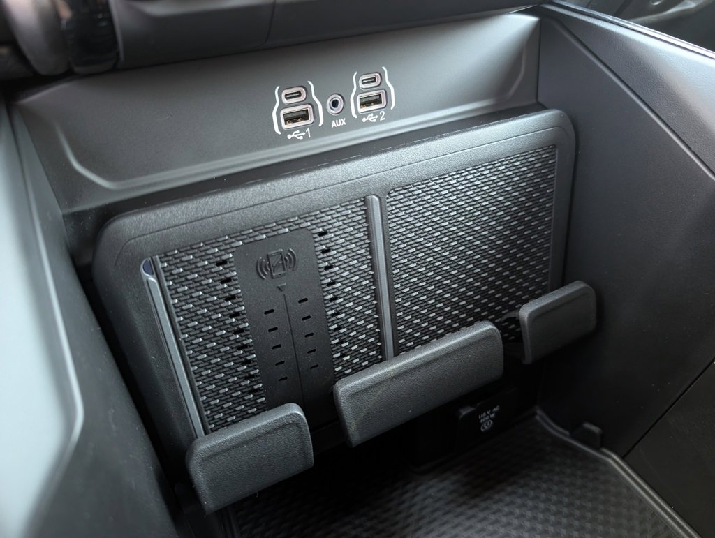 New 2026 RAM 1500 4x4 Crew Cab image 31