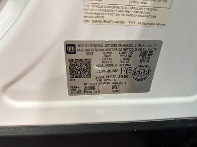 Used 2023 GMC Terrain SLT image 16