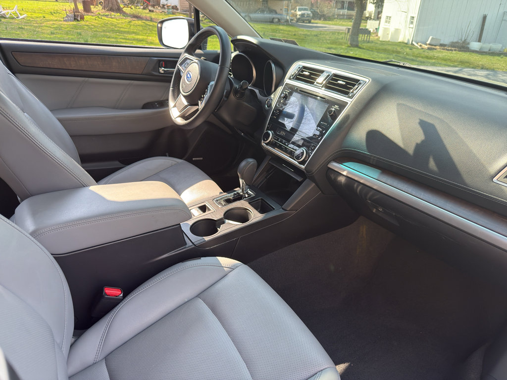 Used 2018 Subaru Outback 2.5i Limited image 32