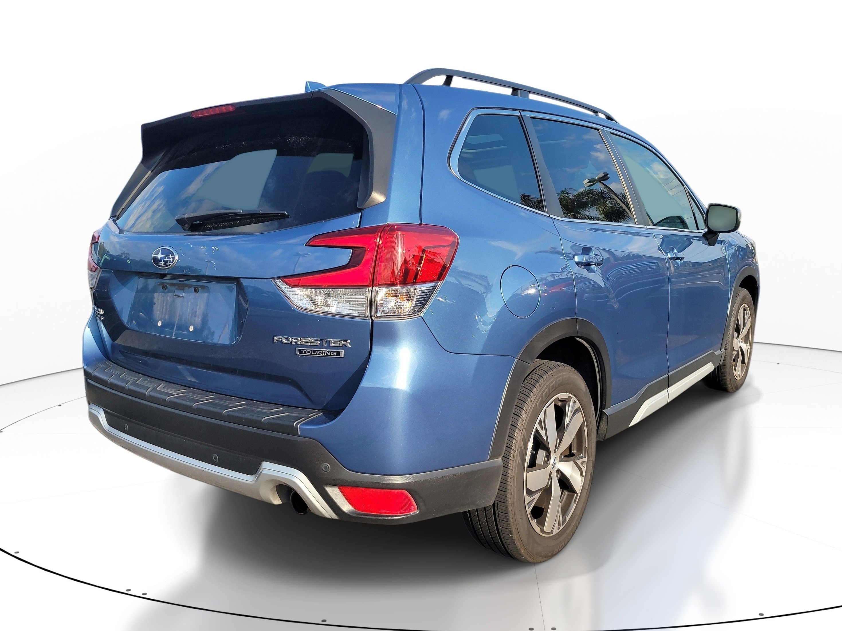 Used 2020 Subaru Forester Touring w/ Popular Package #2 AWD/4WD image 4