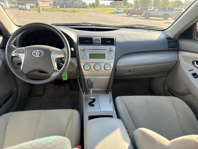 Used 2009 Toyota Camry LE FWD image 9