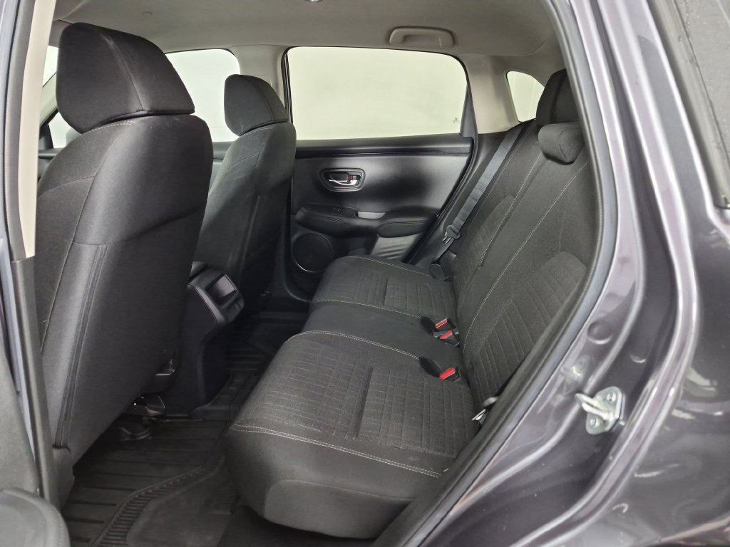 Used 2023 Honda HR-V LX image 29