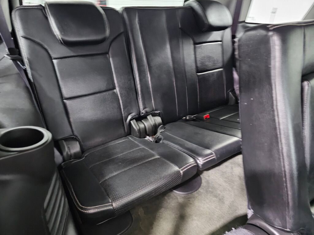 Used 2015 GMC Yukon SLE w/ HD Trailering Package image 20