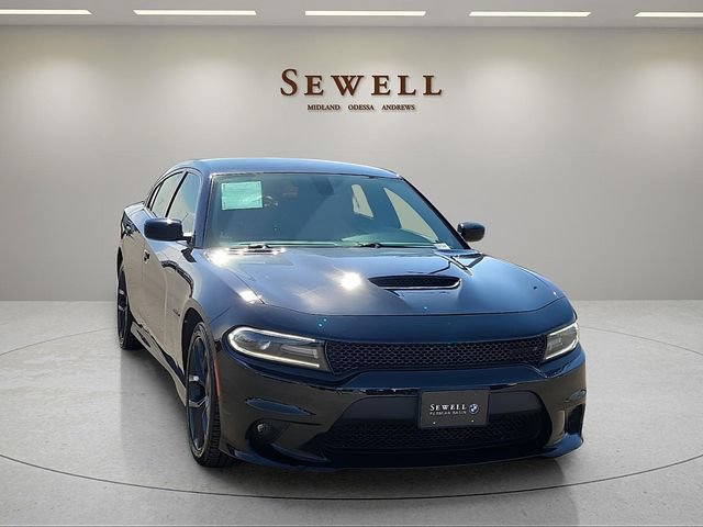 Used 2020 Dodge Charger R/T w/ Plus Group RWD image 7