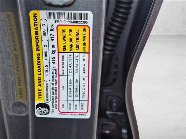Used 2021 Ford Escape SEL w/ Technology Package AWD/4WD image 26