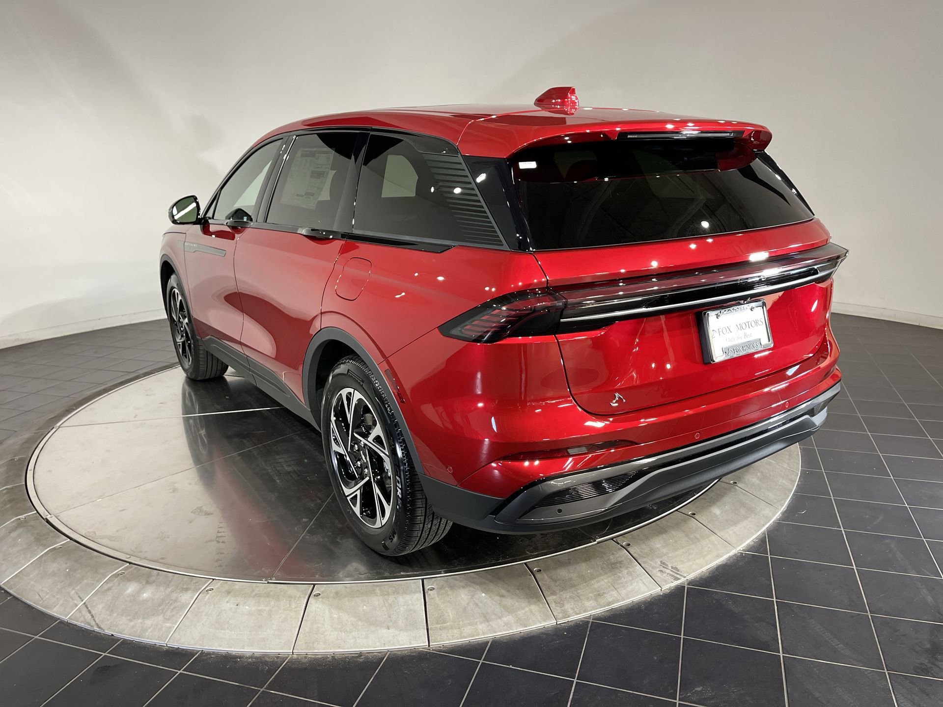 New 2024 Lincoln Nautilus Premier w/ Equipment Group 102A image 39