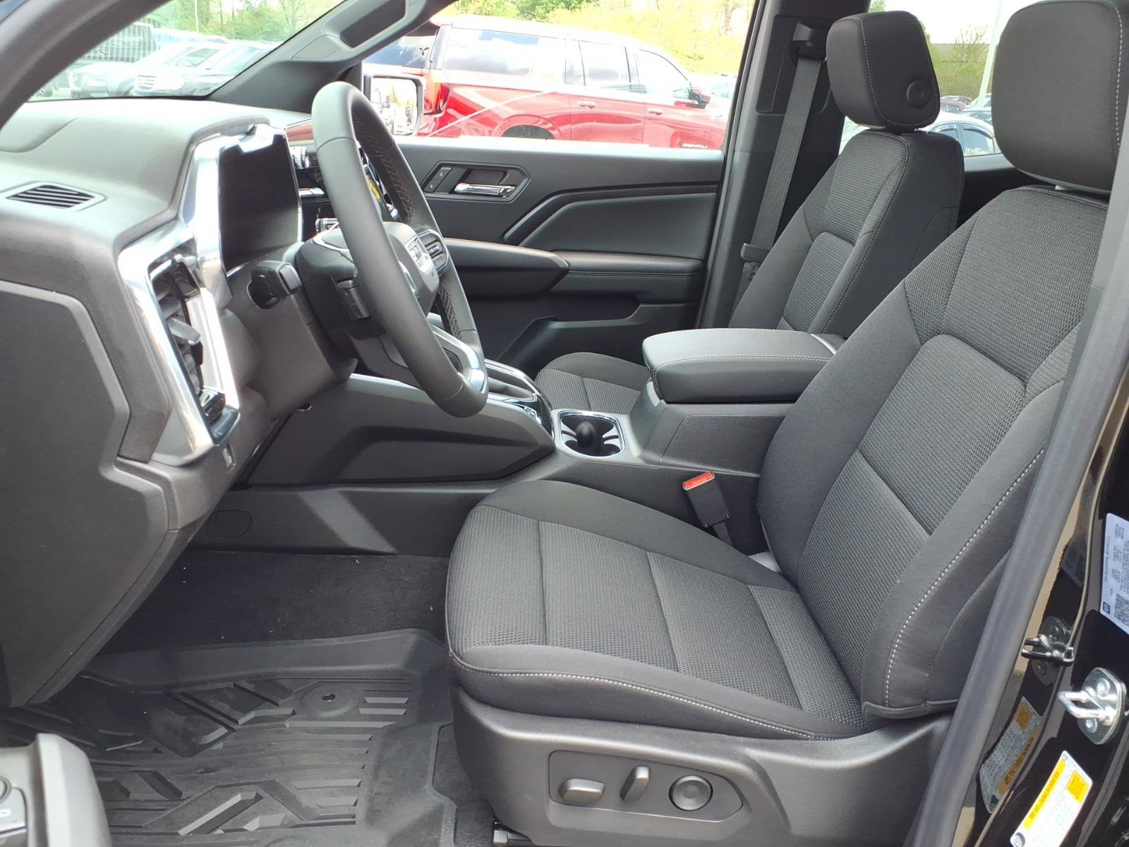New 2026 GMC Canyon Elevation w/ Convenience Package AWD/4WD image 4