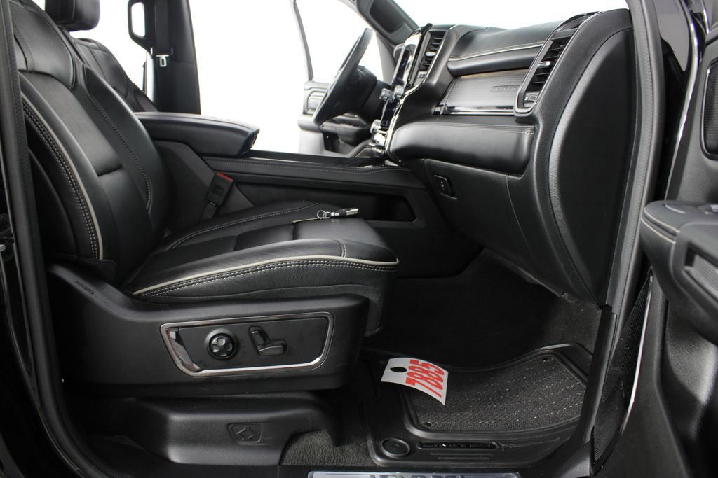 Used 2024 RAM 1500 Limited AWD/4WD image 26