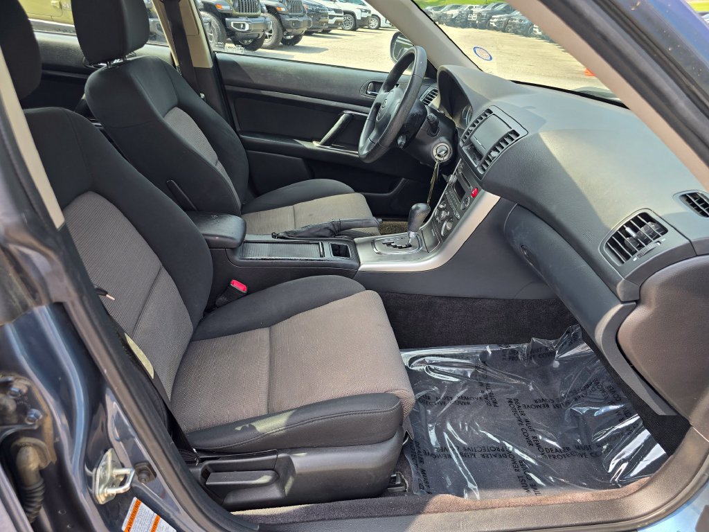 Used 2005 Subaru Legacy 2.5i AWD/4WD image 26