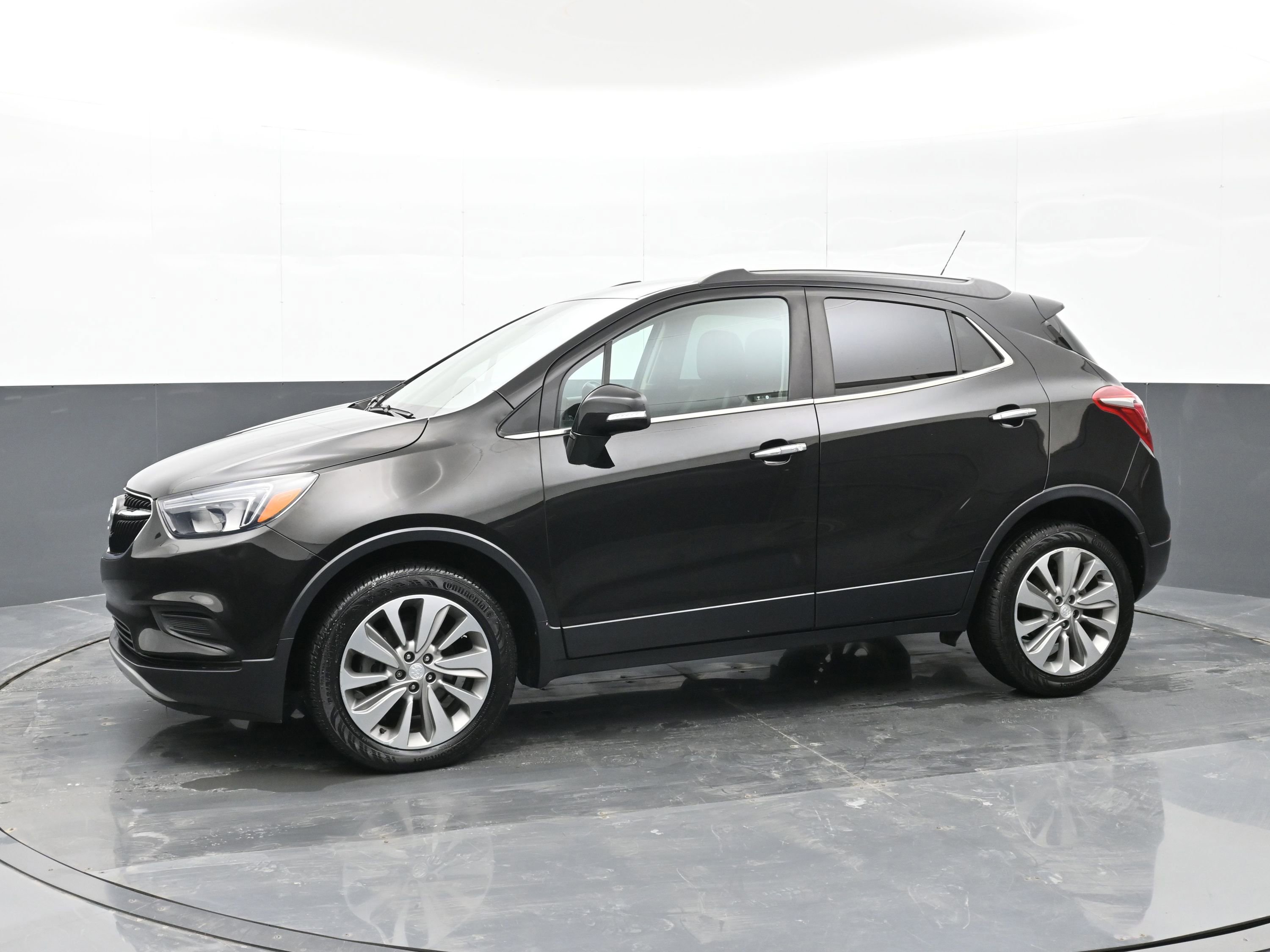 Used 2019 Buick Encore Preferred image 5