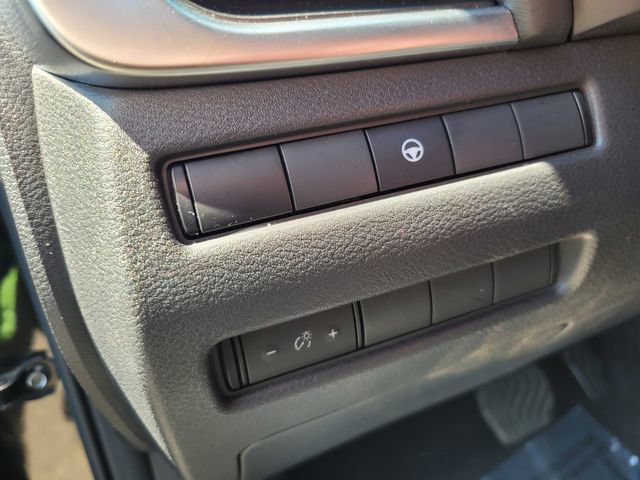 Certified 2023 Nissan Rogue SV FWD image 19