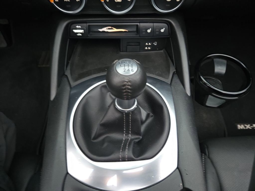 Used 2021 MAZDA MX-5 Miata RF Grand Touring image 19