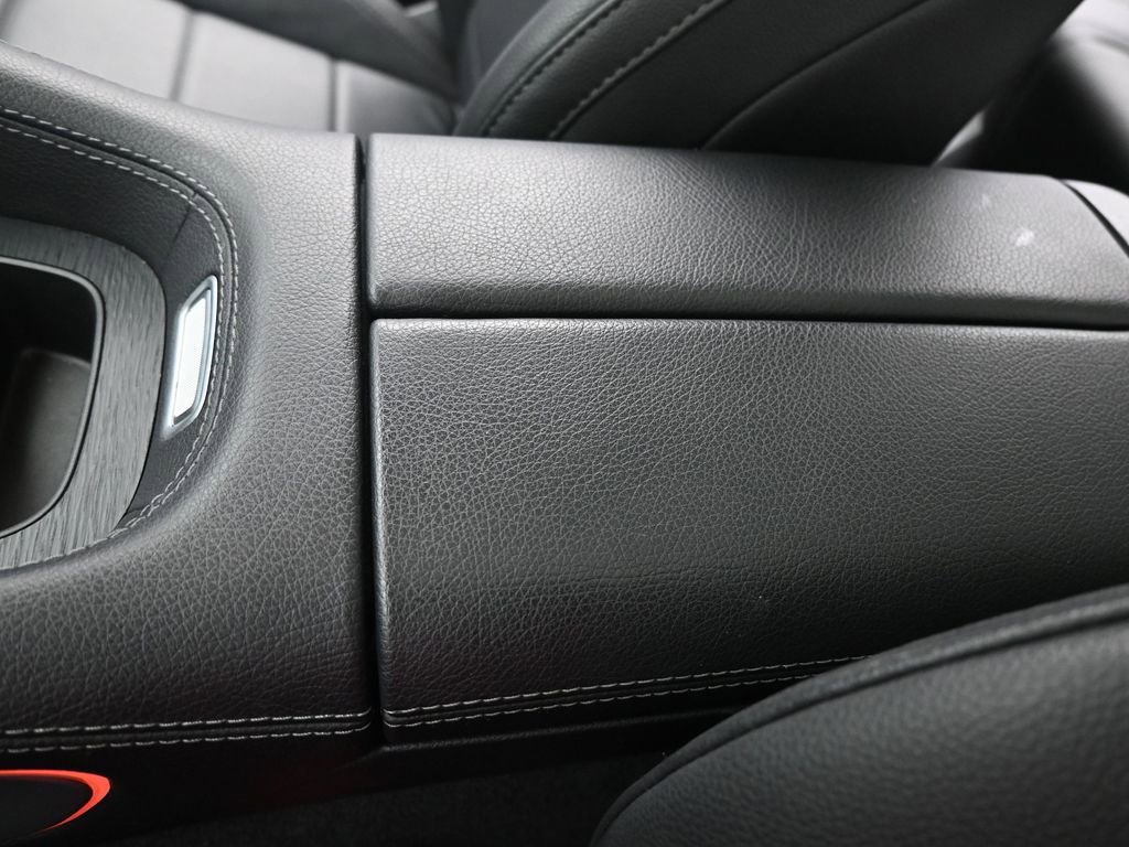 Used 2024 Mercedes-Benz GLE 450 4MATIC image 37