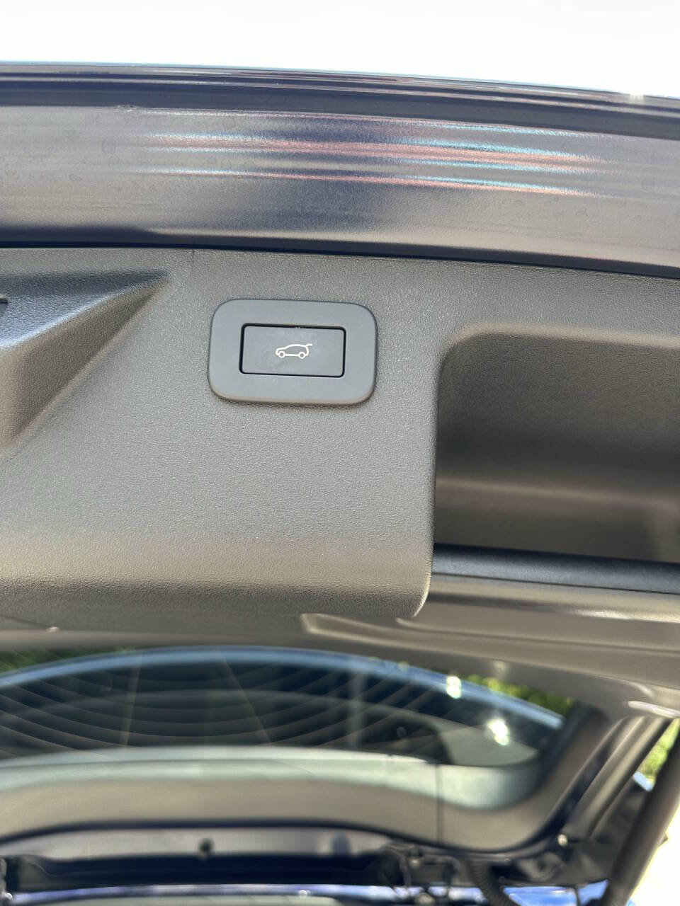 Used 2023 Land Rover Discovery Sport S R-Dynamic image 12