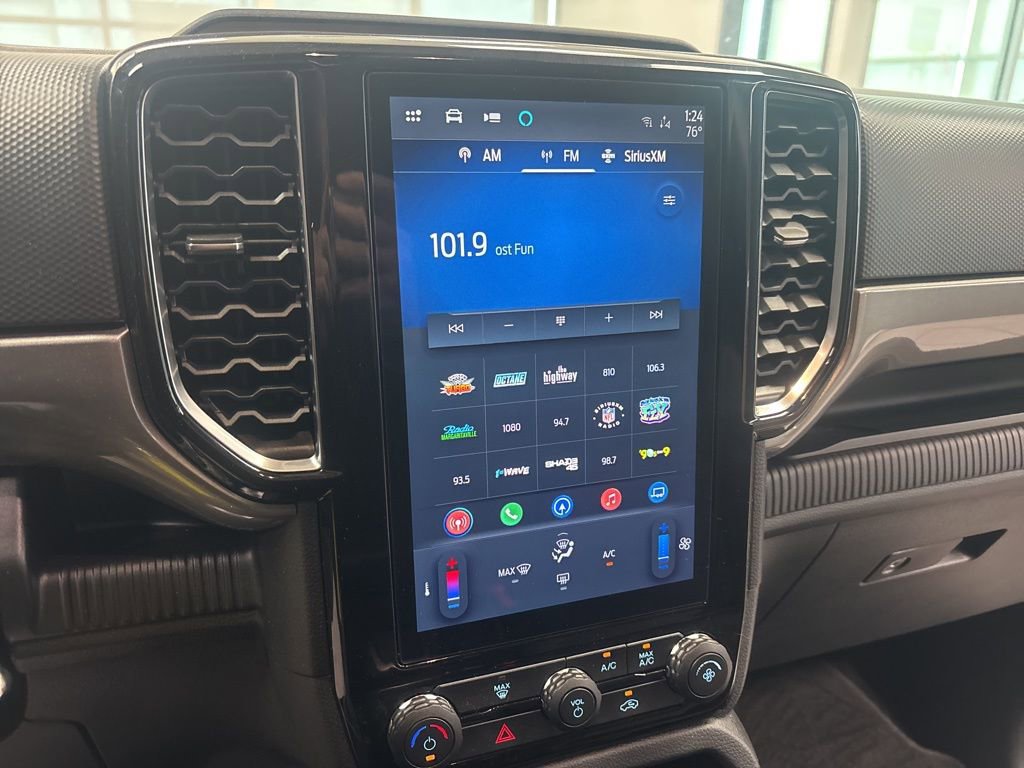 Used 2025 Ford Ranger XLT w/ FX4 Off-Road Package AWD/4WD image 18