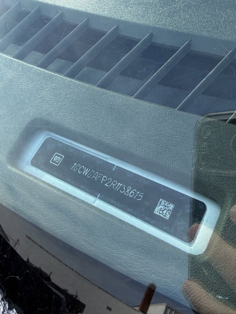 Used 2024 Chevrolet Express 2500 w/ Driver Convenience Package image 21