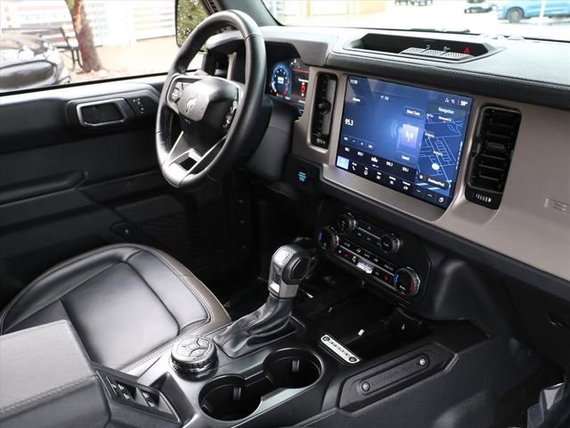 Used 2025 Ford Bronco Outer Banks image 13
